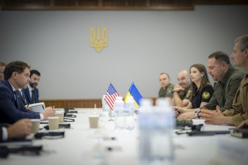 The Office of the President Held Briefings for the U.S. Delegation on the Battlefield Situation, Ukraine's Arms Needs and Sanctions Against the Russian Federation