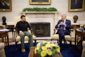 Volodymyr Zelenskyy Presented the Victory Plan to the President of the United States