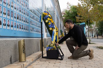 President Honored the Memory of the Fallen Defenders of Ukraine