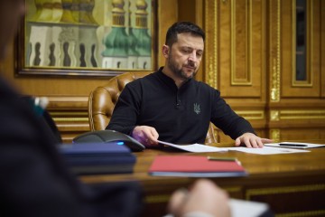 Volodymyr Zelenskyy Held a Telephone Conversation with Emmanuel Macron