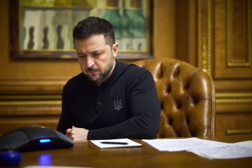 Володимир Зеленський обговорив з Евікою Сілінею можливість підготовки та оснащення бригад союзниками України