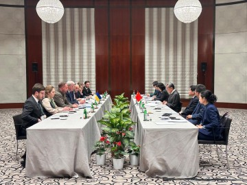 Andriy Yermak and Andrii Sybiha Met with Foreign Minister of the People's Republic of China Wang Yi