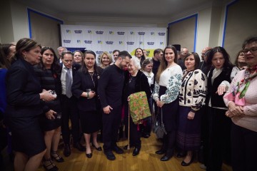 People in Ukraine Must Know That They Are Not Alone – Volodymyr Zelenskyy at the Meeting with the Ukrainian Community in the United States