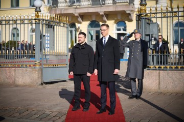 Path to Peace, Continued Defense Support, and Strengthening Air Defense: President of Ukraine Meets with President of Finland