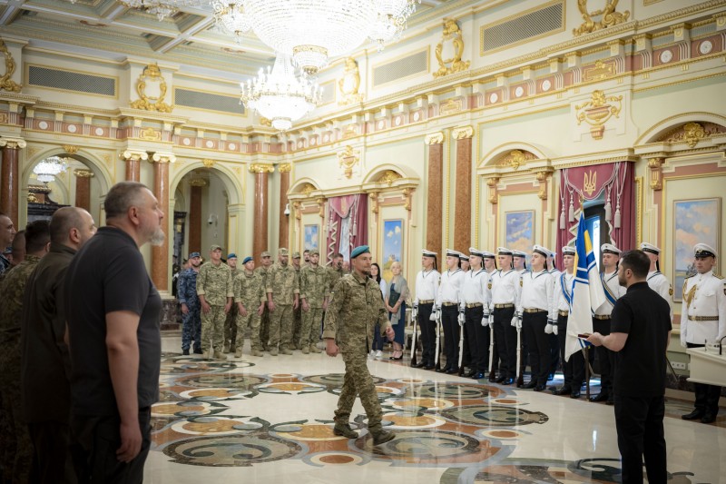 Звернення Володимира Зеленського наприкінці 1229-го дня війни