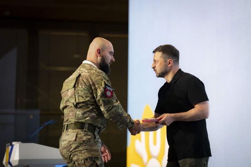 Фото без опису