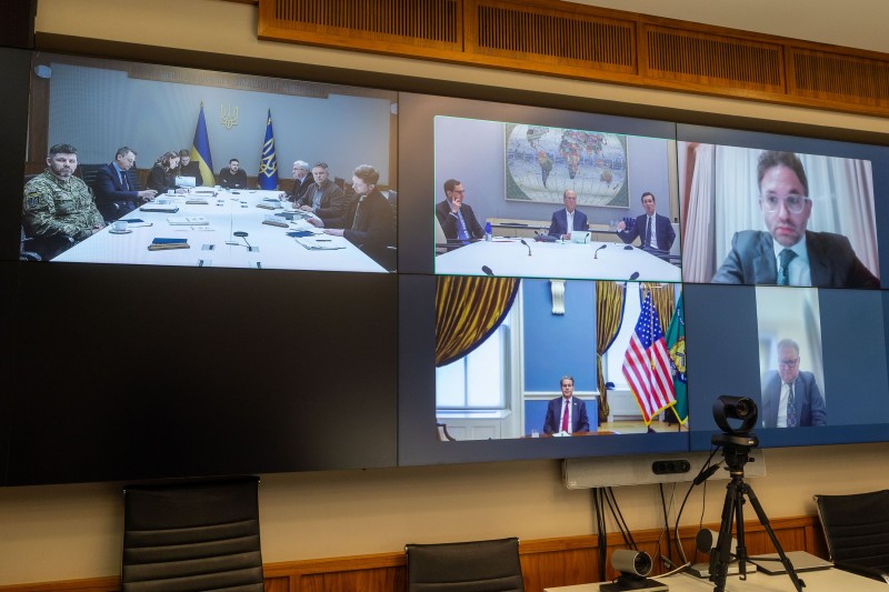 Фото без опису