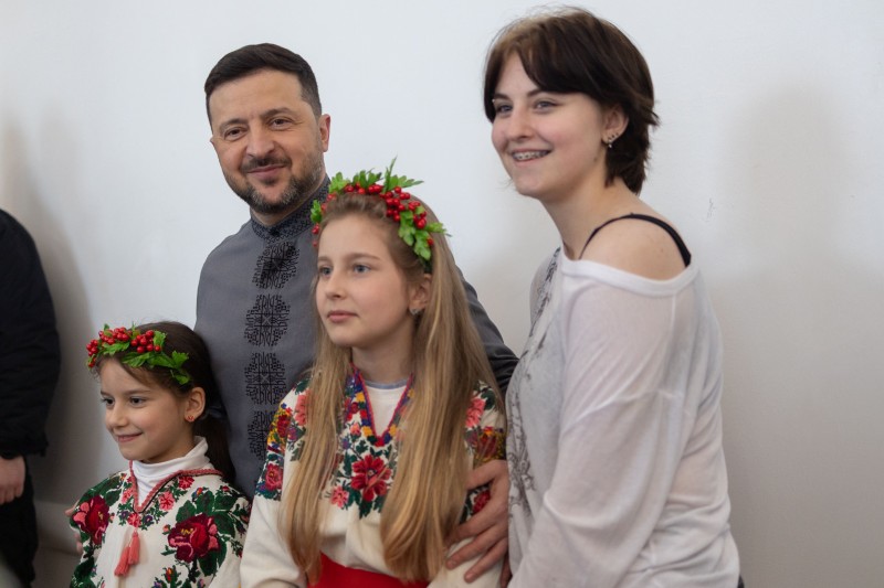 Фото без опису